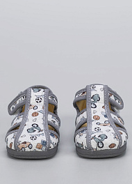 Сандалии закрытые Olitas фото № 3 недорого